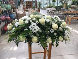 Zeige Details für Sarggesteck in weiß - TF-150 Bild von Sarggesteck in weiß - TF-150