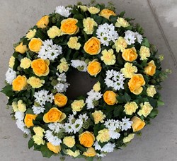 Zeige Details für Biedermeierkranz in gelb, weiß - TF-38 Bild von Biedermeierkranz in gelb, weiß - TF-38